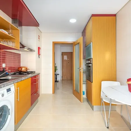 Apartmán Apartamento Luminoso Proximo Da E Da Marina